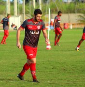 CRB anuncia renovação com o meia Felipe Menezes