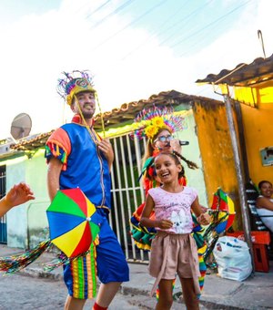 Com frevo e muita animação, crianças assistidas pelo Viver Melhor brincam carnaval em Arapiraca