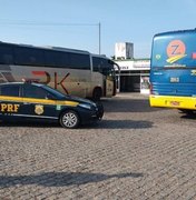 PRF e ANTT apreende dois ônibus por transporte clandestino na cidade de São Sebastião