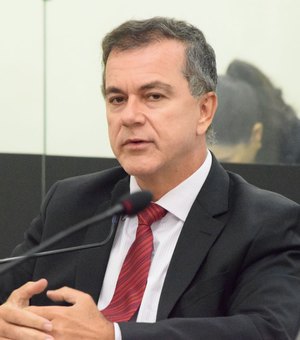 Ronaldo Medeiros critica presidente e deputado bolsonarista reage: “já matei, mas já ajudei”