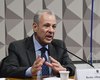 Ministro descarta risco de apagão no país por crise hídrica