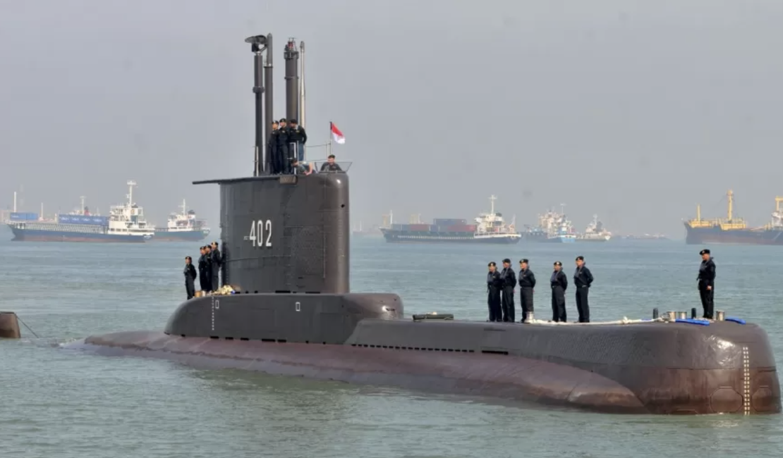 Indonésia afirma ter encontrado submarino desaparecido e confirma a morte dos 53 tripulantes