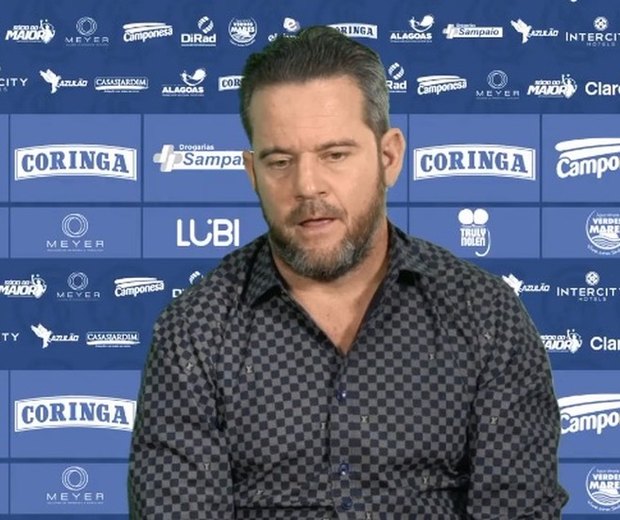 Argel Fuchs não é mais técnico do CSA