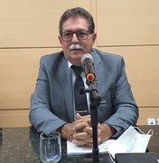 Em Arapiraca, Melquisedec de Oliveira solicita a prefeitura,  envio de documentos com o número de loteamentos e condomínios fechados
