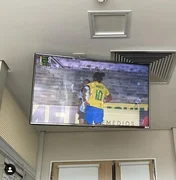 Filha de Pelé posta foto do pai vendo Marta em ação pela seleção
