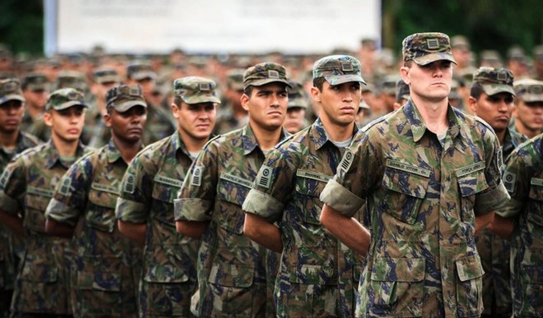 Lei que reestrutura a carreira militar é publicada no Diário Oficial
