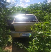 Polícia recupera carro roubado após perseguição em Taquarana