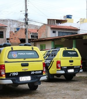 Motorista por aplicativo é preso por fazer transporte de drogas em Maceió