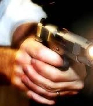 Homem leva dois tiros em tentativa de assassinato em Marechal Deodoro