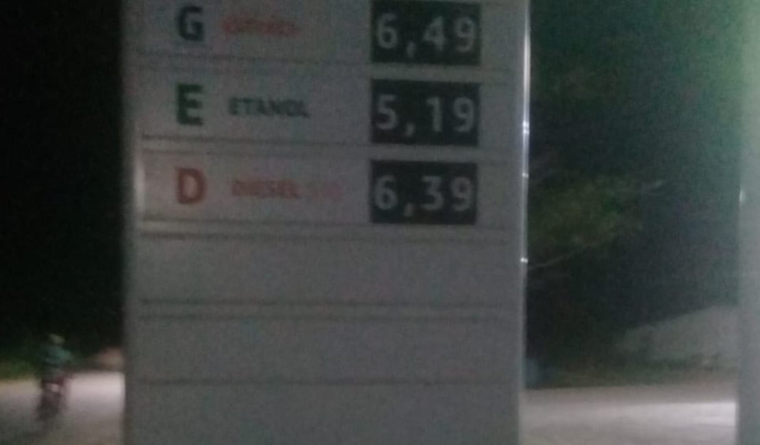 Preço da gasolina em Porto de Pedras cai de R$ 7,19 para R$ 6,49 após reportagem