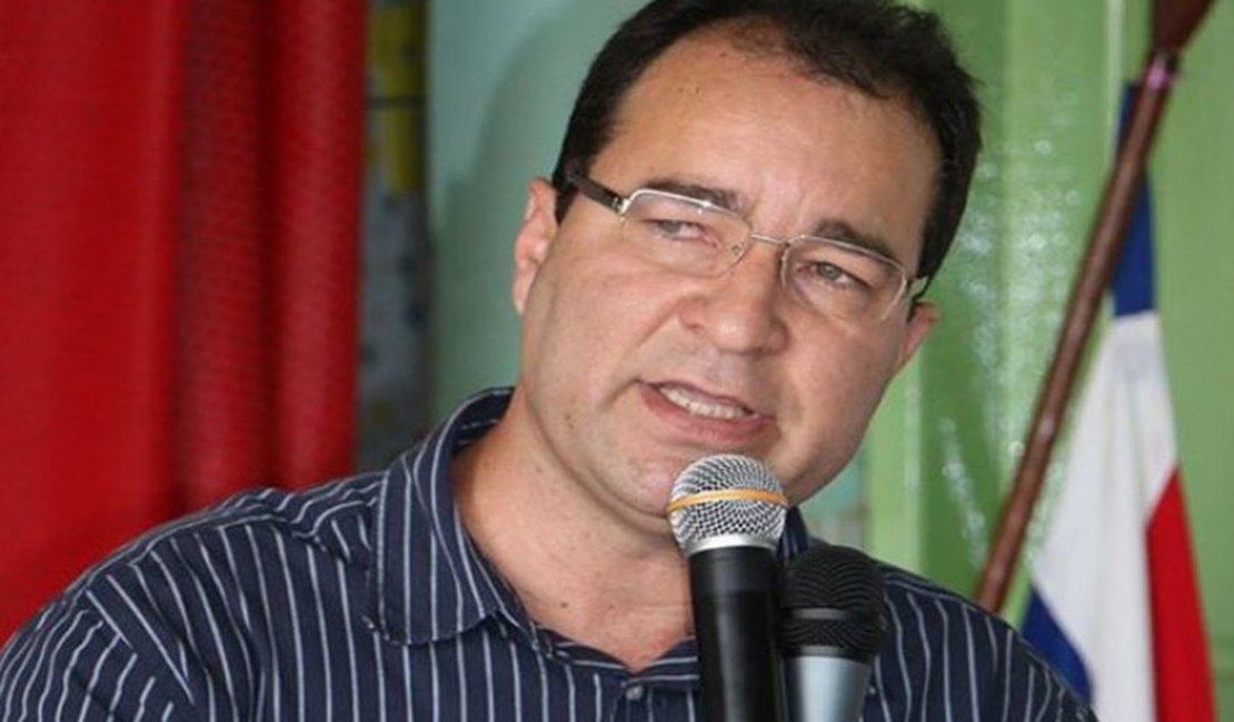 Ex-prefeito de Igaci é acionado judicialmente por irregularidades em obras