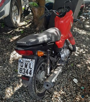 Polícia recupera motocicleta com queixa de roubo, em Arapiraca