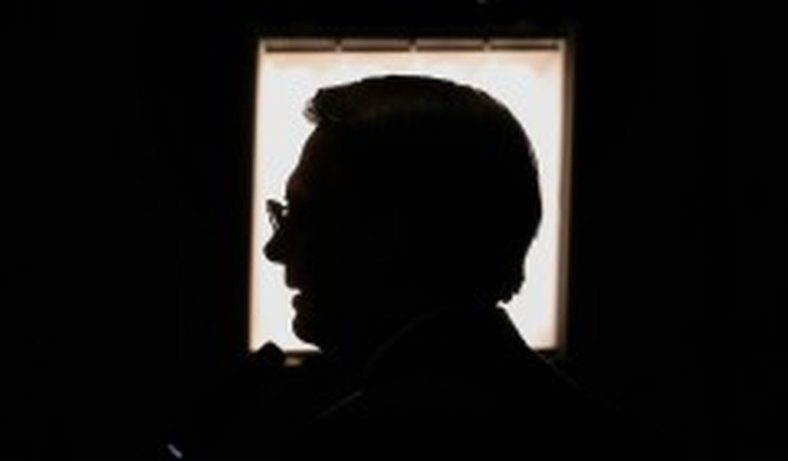 Bolsonaro diz que apenas repassou texto sobre país 'ingovernável'