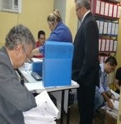 Judiciário afasta prefeito acusado de nepotismo