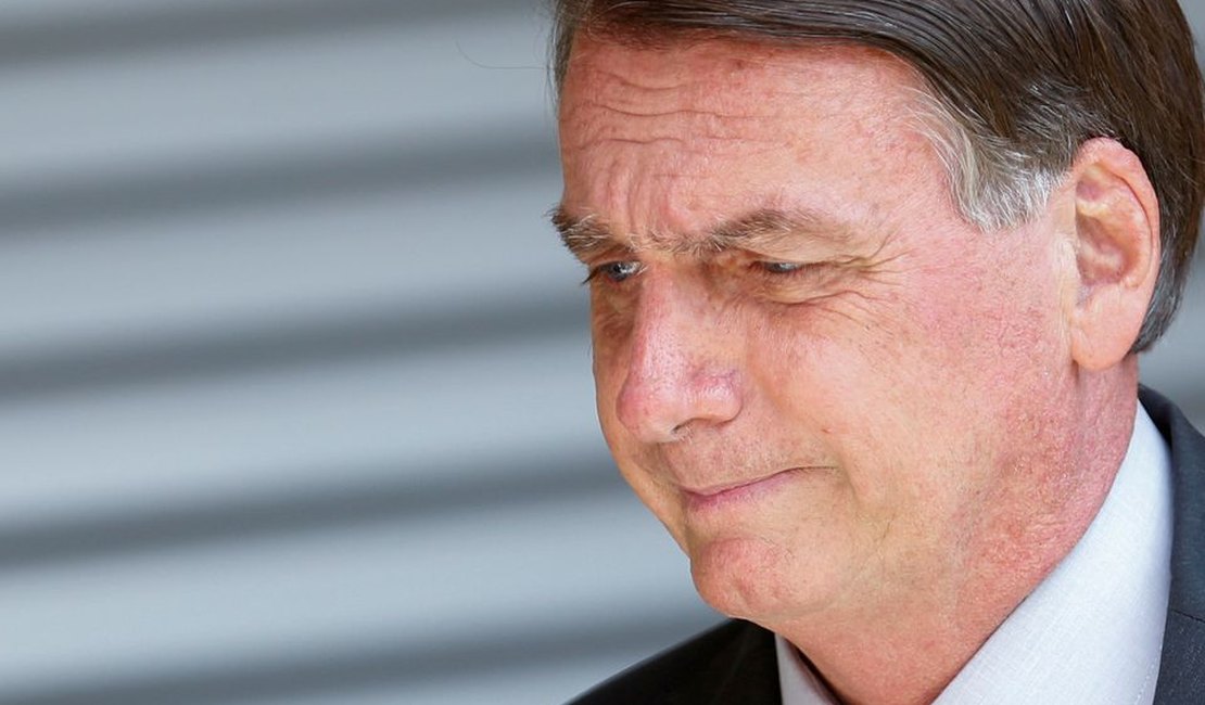 Bolsonaro volta a criticar Petrobras: 'Dividendos absurdos'