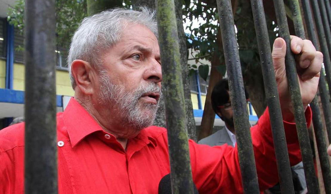 Lula solto impacta mais ainda eleições, afirma Doria