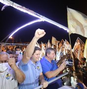 Eleições 2020: Candidato Davi Filho reúne multidão em carreata no Jacintinho