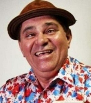 Humorista Batoré morre, aos 61 anos, em São Paulo