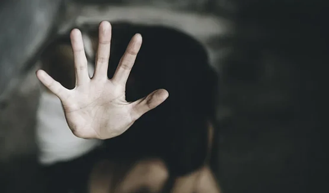 Jovem de 16 anos denuncia ter sido estuprada por 400 homens na Índia