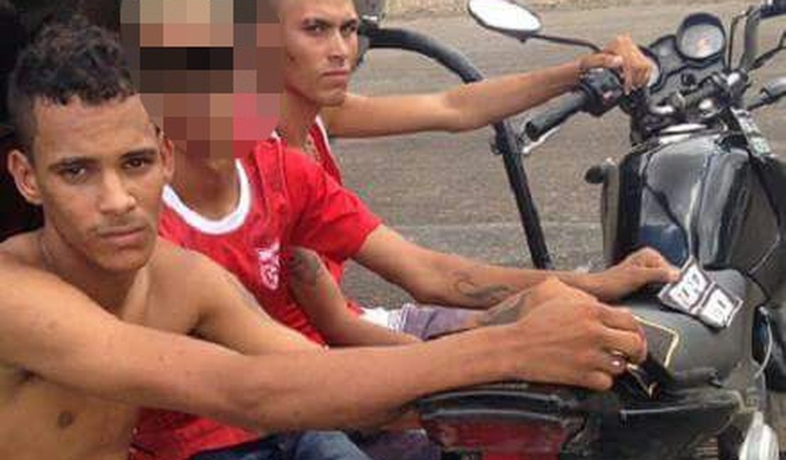 Militares com apoio do Falcão 04 recuperam moto roubada na periferia de Arapiraca