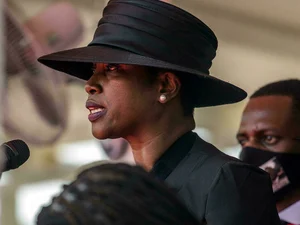 Viúva levanta dúvidas sobre morte do presidente haitiano ao New York Times