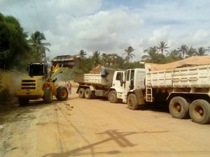 Prefeituras alagoanas desperdiçam recursos com transporte para lixões e multas