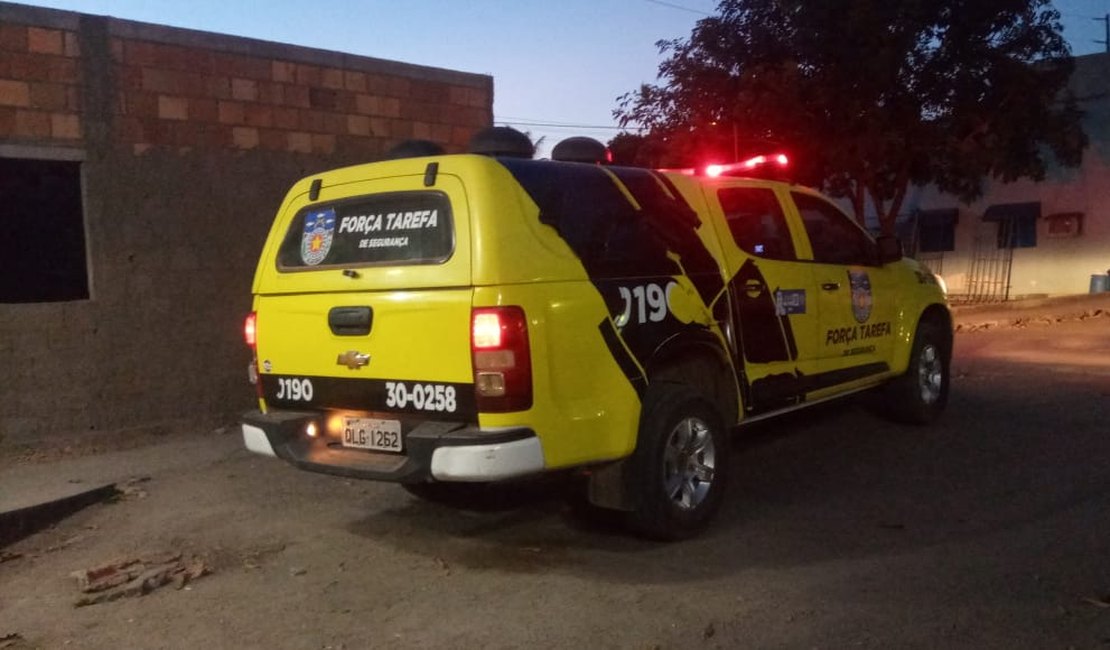 Separado há 10 anos da mulher, idoso é preso por descumprir medida protetiva