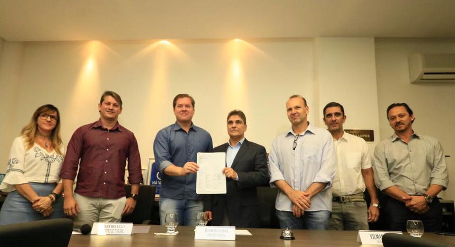 Marx Beltrão garante recursos para urbanização de Jacarecica