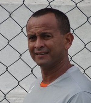 Jaelson Marcelino será o treinador do Dimensão Saúde no alagoano 2018 