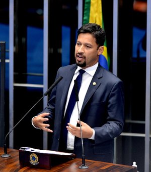 Senador Rodrigo Cunha destina R$ 19 milhões para obras em AL