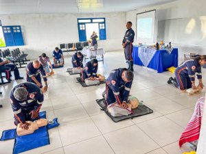Socorristas da Base Descentralizada do Samu de Viçosa recebem treinamento em suporte à vida