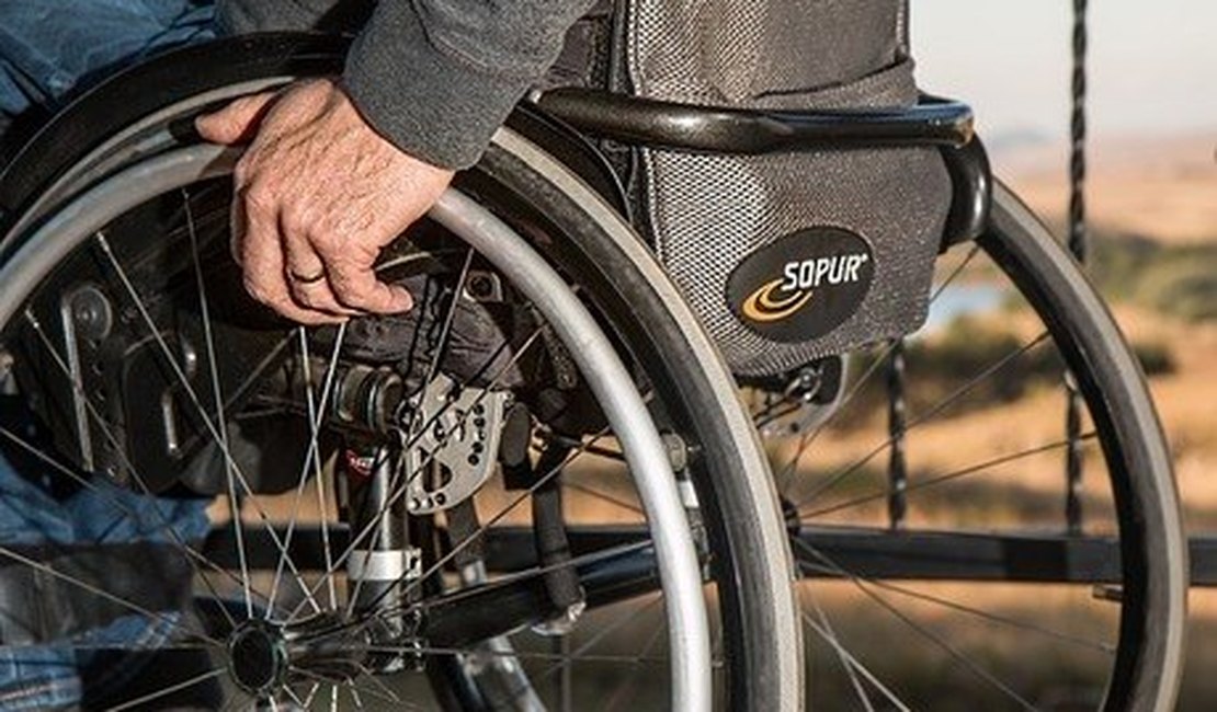 Governo prorroga validade de passe livre para pessoas com deficiência