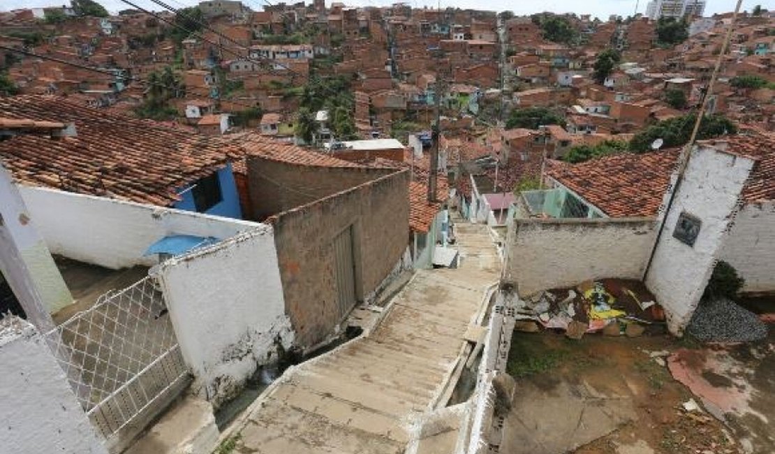 Ocupação de áreas urbanas de risco cresce em Maceió nos últimos 30 anos