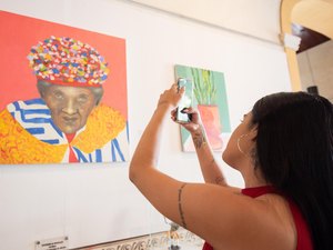 Exposição 'Retrato Reencanto' agrada visitantes no Museu da Imagem e do Som de Alagoas