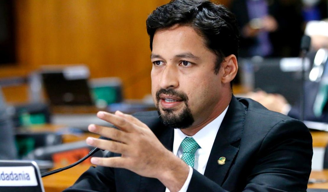 Rodrigo Cunha questiona Kássio Nunes sobre foro e altos salário do Judiciário