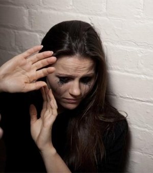 Dois casos de violência doméstica são registrados em menos de 24 horas em Maceió