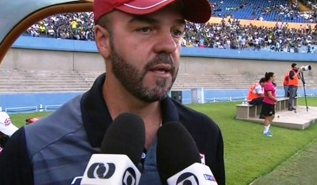 Rogério Mancini não é mais técnico do Vila Nova