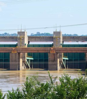 Quarta maior do Brasil, hidrelétrica Santo Antônio vê risco de paralisação total