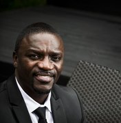 Após música com Anitta, Akon faz show no Brasil e diz gostar da cultura e das mulheres de SP