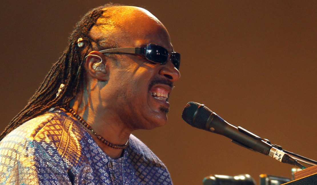 Stevie Wonder vai passar por transplante de rim em setembro
