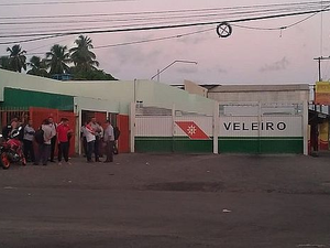 Sem negociação, rodoviários da Veleiro continuam paralisação em Maceió