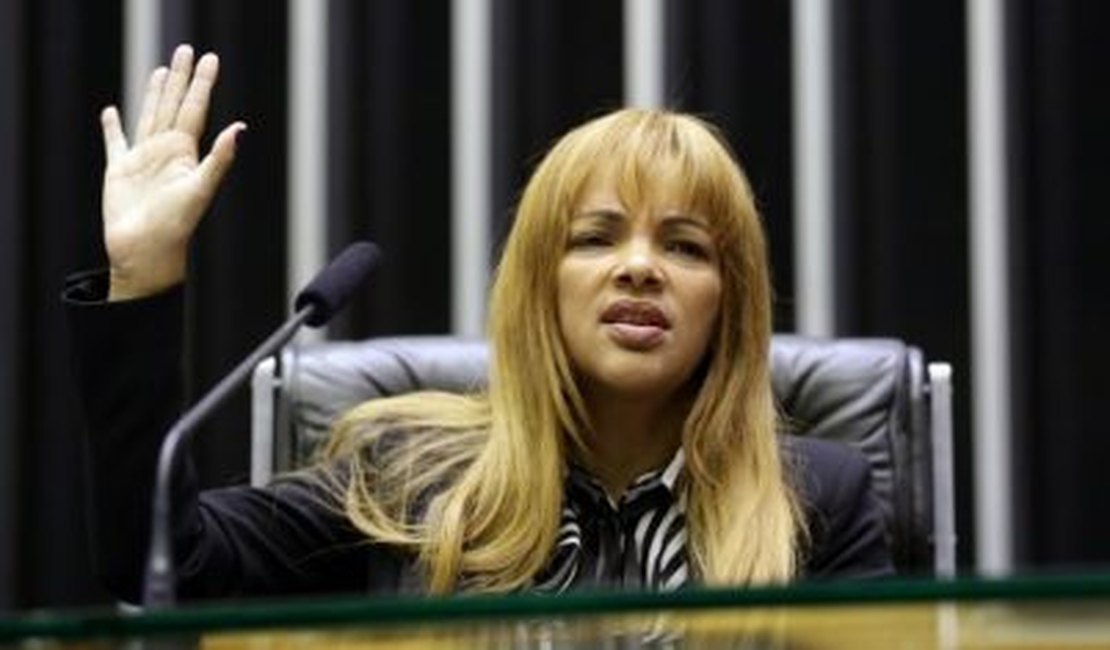 'Chegou a hora de vários fatos serem revelados', diz Flordelis