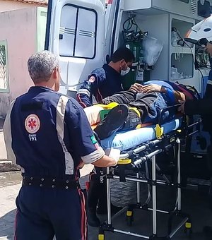 Motossocorrista da Samu fica ferido após acidente em Arapiraca