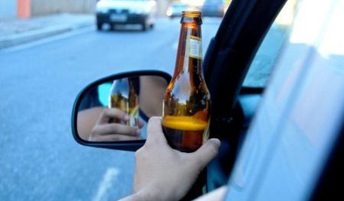 Aumenta o número de brasileiros que admitem dirigir embriagados