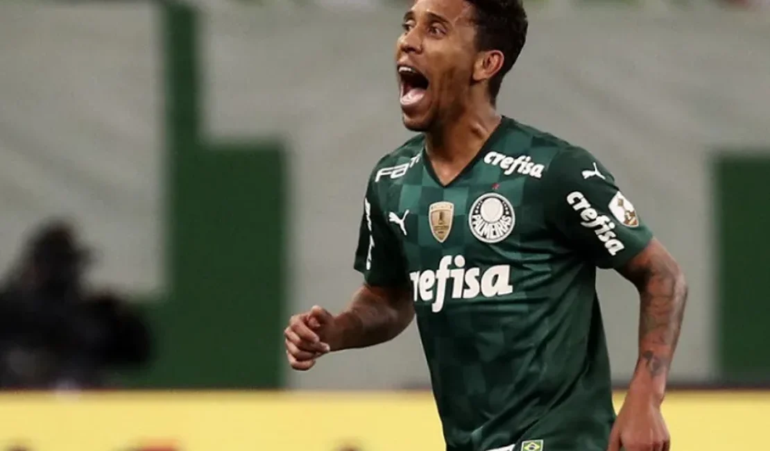 Autor do gol da vitória na Libertadores, Marcos Rocha fala sobre liberdade no esquema de Abel