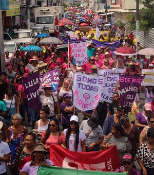 [Vídeo] Dia Internacional da Mulher é marcado por grande ato em Maceió