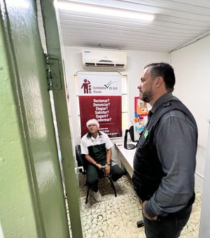 Leonardo Dias visita unidade de saúde no Reginaldo e cobra soluções estruturais: “população não pode esperar mais”