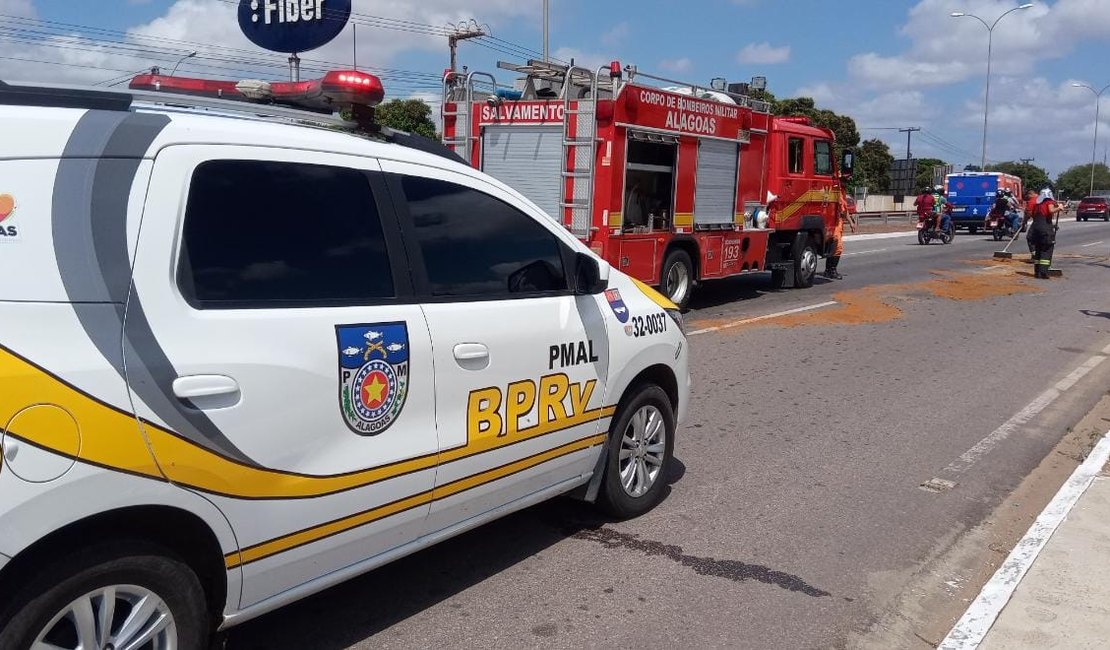 Acidente na AL 220 envolve mototaxista e funcionário do HEA
