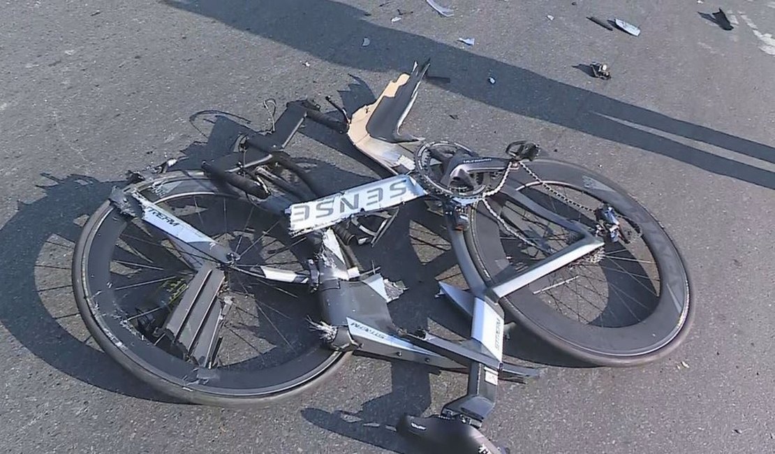 Ciclista bicampeão brasileiro é atropelado em BH
