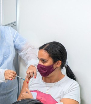 Mais de 43 mil adultos ainda não tomaram primeira dose da vacina contra Covid-19 em Arapiraca